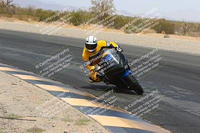 media/Apr-10-2022-SoCal Trackdays (Sun) [[f104b12566]]/Turn 3 Inside (1150am)/